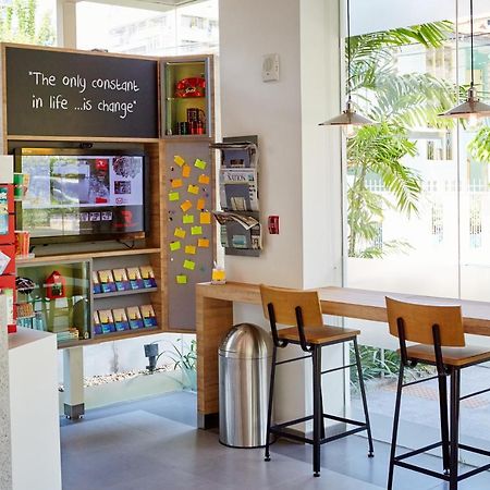 Red Planet Bangkok Asoke - Sha Extra Plus Exterior foto