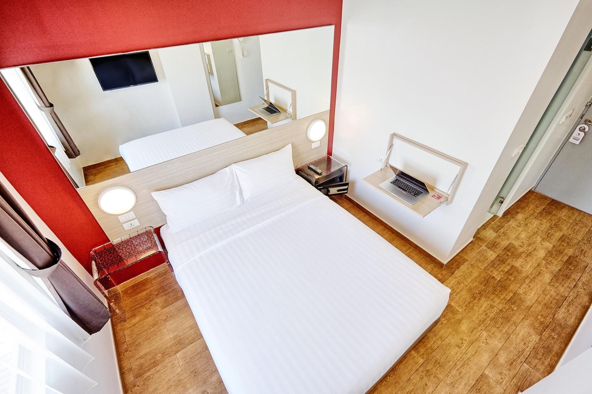 Red Planet Bangkok Asoke - Sha Extra Plus Exterior foto