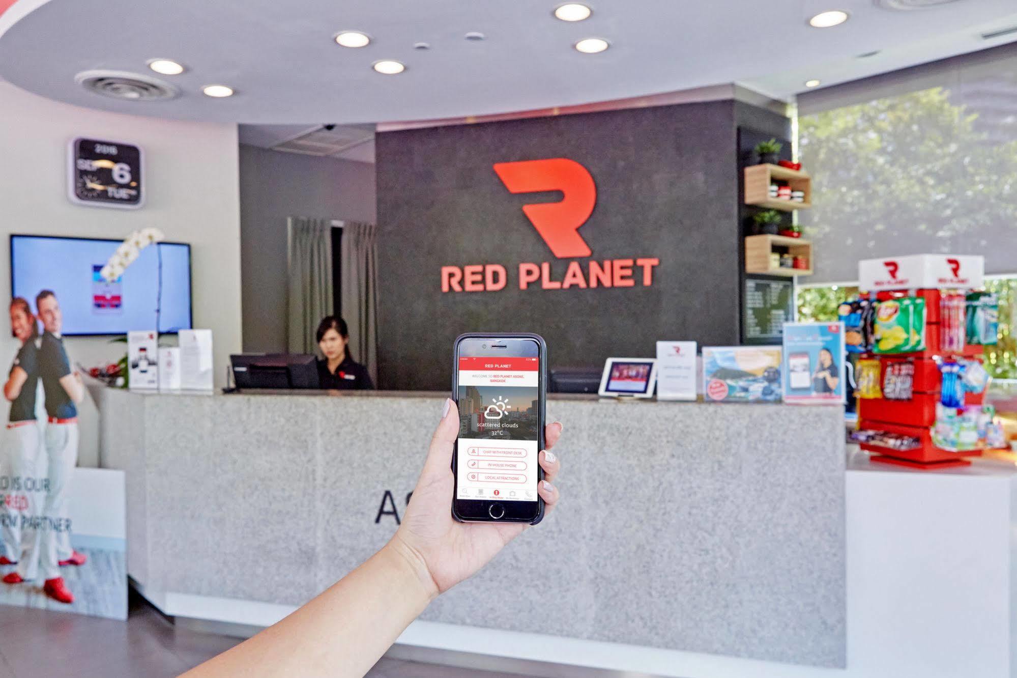 Red Planet Bangkok Asoke - Sha Extra Plus Exterior foto